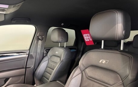 Volkswagen Touareg III, 2019 год, 5 390 000 рублей, 15 фотография