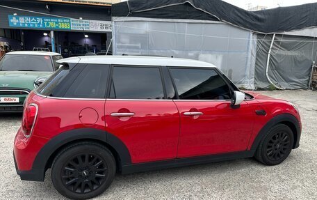 MINI Hatch, 2023 год, 2 026 000 рублей, 4 фотография