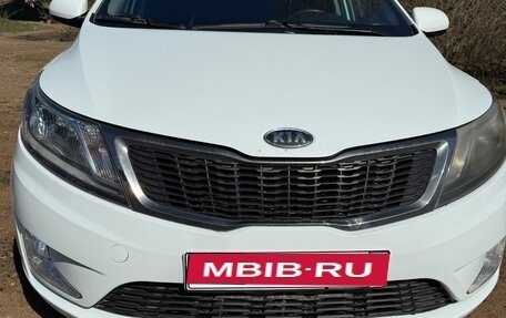 KIA Rio III рестайлинг, 2011 год, 860 000 рублей, 1 фотография