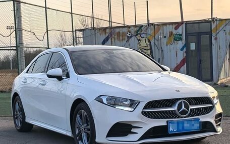 Mercedes-Benz A-Класс, 2023 год, 2 204 000 рублей, 3 фотография