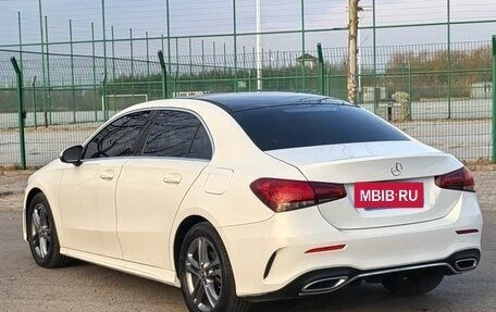 Mercedes-Benz A-Класс, 2023 год, 2 204 000 рублей, 5 фотография