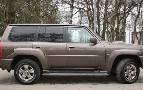 Nissan Patrol, 2006 год, 1 200 000 рублей, 5 фотография