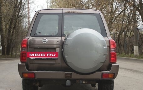 Nissan Patrol, 2006 год, 1 200 000 рублей, 7 фотография