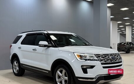 Ford Explorer VI, 2018 год, 3 450 000 рублей, 3 фотография