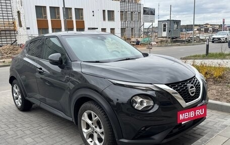 Nissan Juke II, 2022 год, 2 450 000 рублей, 9 фотография