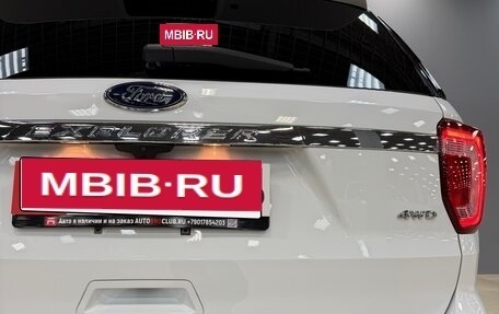 Ford Explorer VI, 2018 год, 3 450 000 рублей, 10 фотография