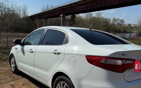 KIA Rio III рестайлинг, 2011 год, 860 000 рублей, 3 фотография