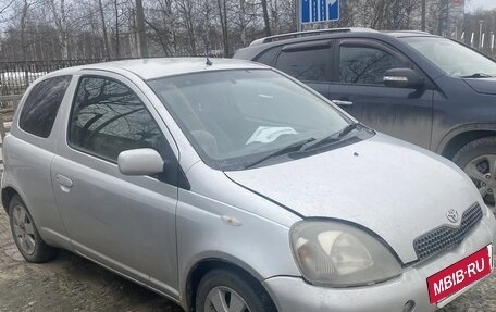 Toyota Vitz, 2000 год, 250 000 рублей, 2 фотография