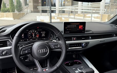 Audi A4, 2019 год, 4 000 000 рублей, 9 фотография