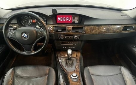 BMW 3 серия, 2007 год, 949 000 рублей, 10 фотография
