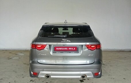 Jaguar F-Pace, 2017 год, 2 500 000 рублей, 5 фотография