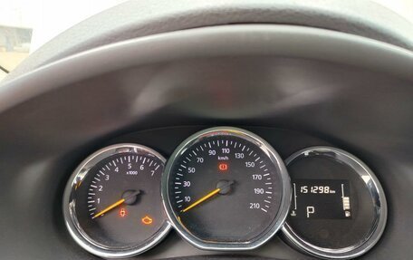 Renault Logan II, 2020 год, 847 000 рублей, 7 фотография
