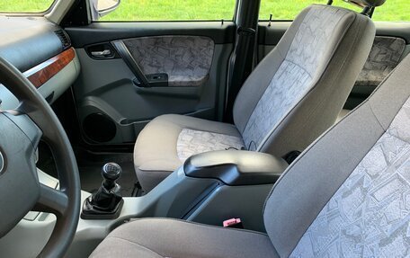 ГАЗ 31105 «Волга», 2008 год, 500 000 рублей, 16 фотография