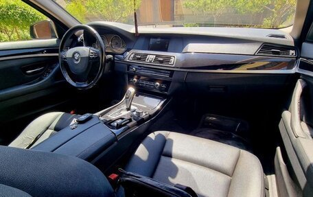 BMW 5 серия, 2013 год, 2 150 000 рублей, 13 фотография
