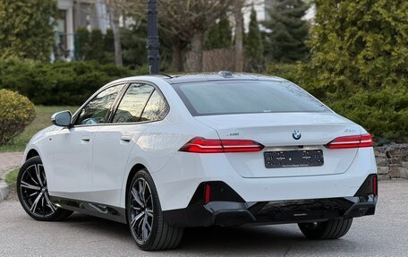 BMW 5 серия, 2025 год, 8 290 000 рублей, 17 фотография