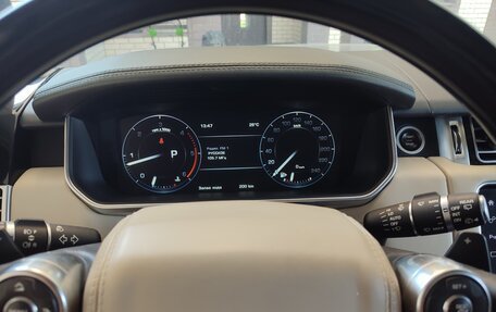 Land Rover Range Rover IV рестайлинг, 2015 год, 3 900 000 рублей, 13 фотография