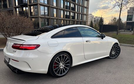 Mercedes-Benz E-Класс AMG, 2018 год, 4 850 000 рублей, 9 фотография