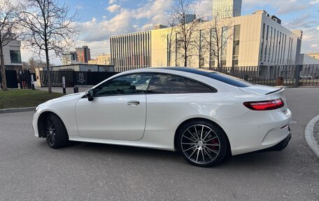Mercedes-Benz E-Класс AMG, 2018 год, 4 850 000 рублей, 4 фотография