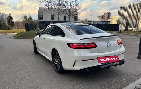 Mercedes-Benz E-Класс AMG, 2018 год, 4 850 000 рублей, 5 фотография