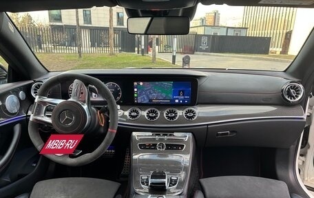 Mercedes-Benz E-Класс AMG, 2018 год, 4 850 000 рублей, 13 фотография