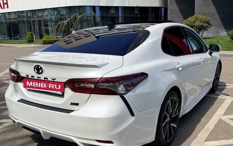 Toyota Camry, 2021 год, 2 385 000 рублей, 4 фотография