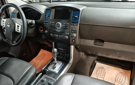 Nissan Pathfinder, 2011 год, 1 700 000 рублей, 9 фотография