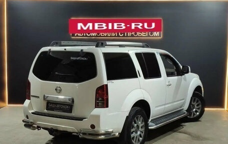 Nissan Pathfinder, 2011 год, 1 700 000 рублей, 4 фотография
