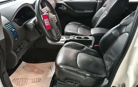 Nissan Pathfinder, 2011 год, 1 700 000 рублей, 7 фотография
