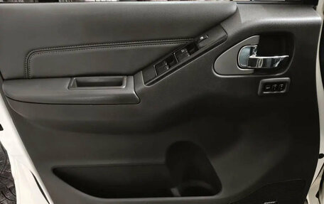 Nissan Pathfinder, 2011 год, 1 700 000 рублей, 14 фотография