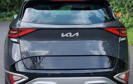KIA Sportage IV рестайлинг, 2023 год, 2 100 000 рублей, 3 фотография