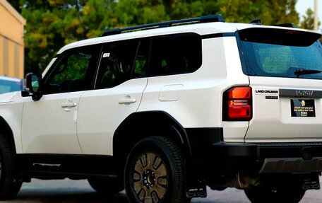 Toyota Land Cruiser Prado, 2026 год, 9 048 000 рублей, 7 фотография