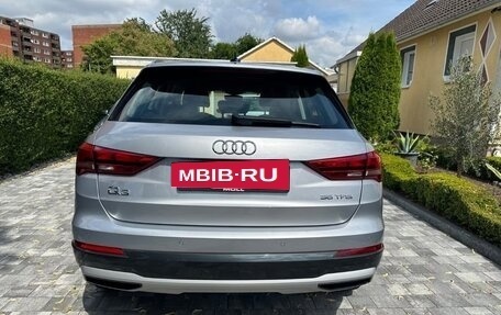 Audi Q3, 2022 год, 1 900 000 рублей, 5 фотография
