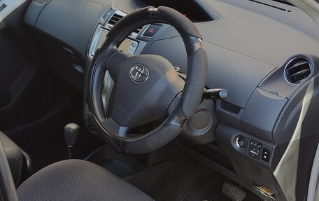 Toyota Vitz, 2010 год, 550 000 рублей, 7 фотография