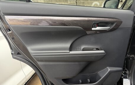 Toyota Highlander, 2026 год, 5 300 007 рублей, 15 фотография