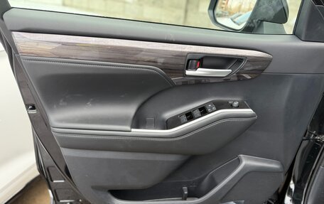 Toyota Highlander, 2026 год, 5 300 007 рублей, 19 фотография