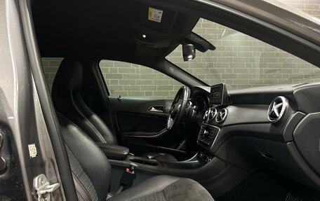 Mercedes-Benz GLA, 2015 год, 2 370 000 рублей, 11 фотография