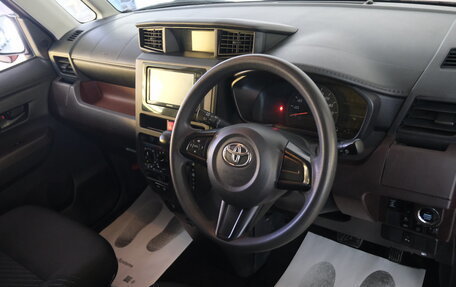 Toyota Roomy I, 2020 год, 1 099 000 рублей, 10 фотография