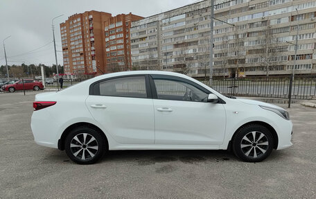 KIA Rio IV, 2018 год, 1 465 000 рублей, 8 фотография