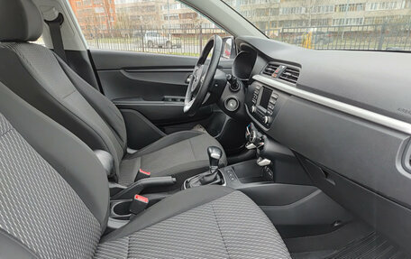 KIA Rio IV, 2018 год, 1 465 000 рублей, 15 фотография