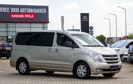 Hyundai H-1 II рестайлинг, 2012 год, 1 895 000 рублей, 3 фотография