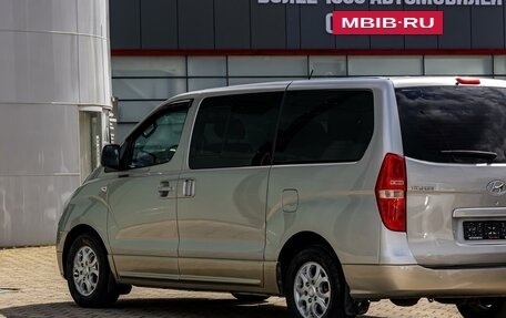 Hyundai H-1 II рестайлинг, 2012 год, 1 895 000 рублей, 9 фотография