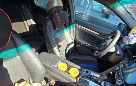 Honda Civic IX, 2018 год, 2 100 000 рублей, 2 фотография