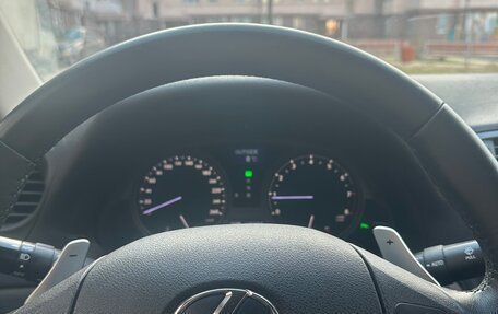 Lexus IS II рестайлинг 2, 2006 год, 1 300 000 рублей, 8 фотография