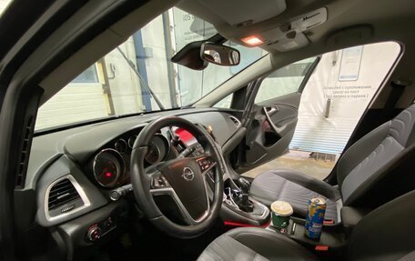 Opel Astra J, 2012 год, 600 000 рублей, 13 фотография