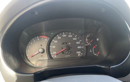 Hyundai Accent II, 2005 год, 300 000 рублей, 3 фотография