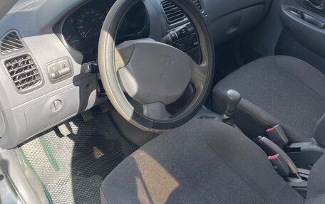 Hyundai Accent II, 2005 год, 300 000 рублей, 5 фотография