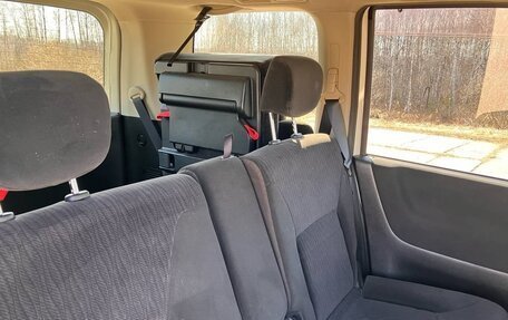 Nissan Serena III, 2009 год, 960 000 рублей, 8 фотография