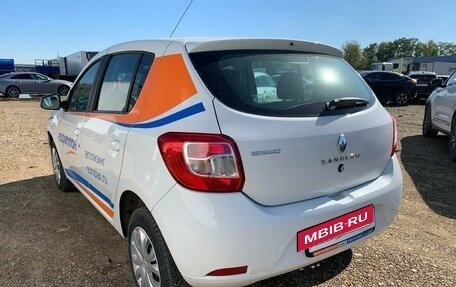Renault Sandero II рестайлинг, 2018 год, 750 000 рублей, 4 фотография