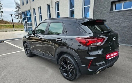 Chevrolet TrailBlazer, 2022 год, 1 856 000 рублей, 4 фотография