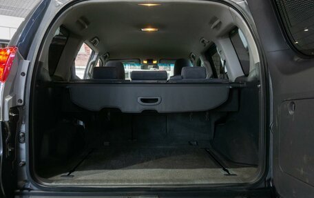 Toyota Land Cruiser Prado 150 рестайлинг 2, 2011 год, 2 449 000 рублей, 8 фотография